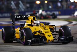 Kevin Magnussen, Renault Sport F1 Team RS16