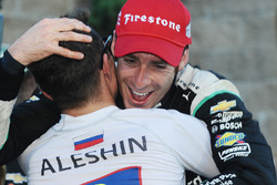 Race winner and 2016 champion Simon Pagenaud, Team Penske Chevrolet is congratulated by Mikhail Aleshin, Schmidt Peterson Motorsports Honda