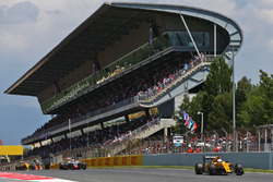 Кевин Магнуссен, Renault Sport F1 Team RS16
