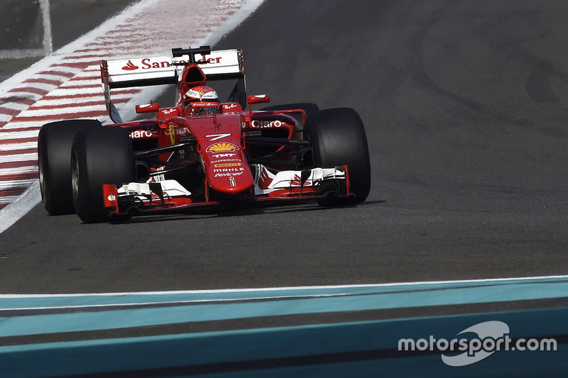 Kimi Raikkonen, Ferrari test de brede banden van Pirelli voor 2017