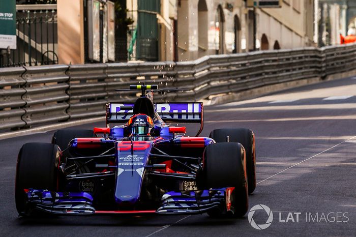Carlos Sainz Jr., Scuderia Toro Rosso STR12