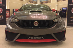 TOSFED'in hazırlattığı Fiat Egea yarış aracı