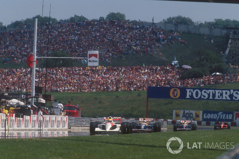 Ayrton Senna, McLaren MP4/6 Honda leads Nigel Mansell, Williams FW14 Renault, Riccardo Patrese, Will