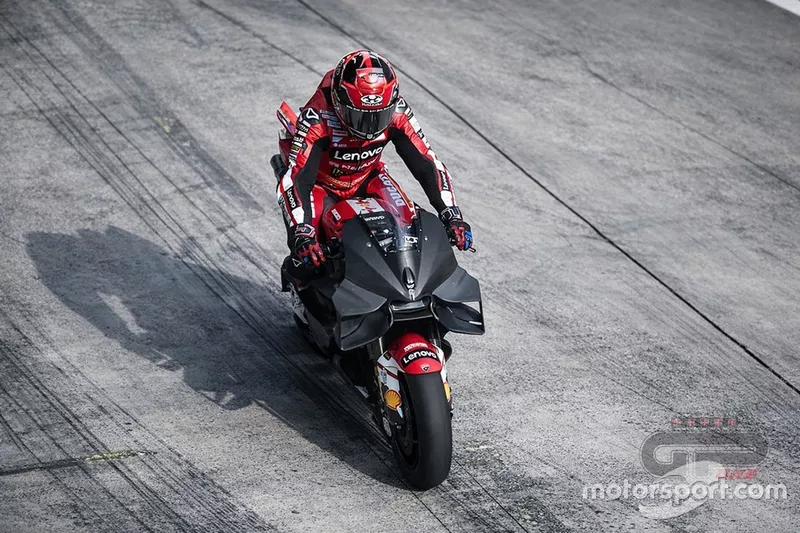 Michele Pirro, Ducati