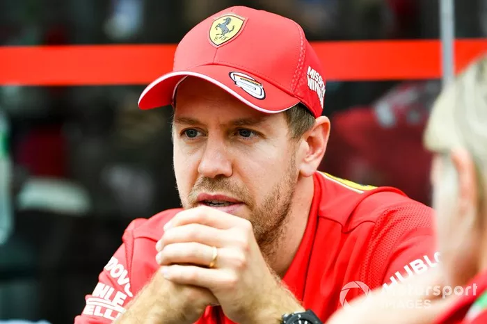 Sebastian Vettel, Ferrari parla ai media