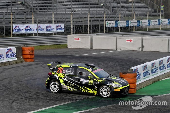 Rhys Yates, Catie Munnings, Ford Fiesta MK2 R5, HK Racing