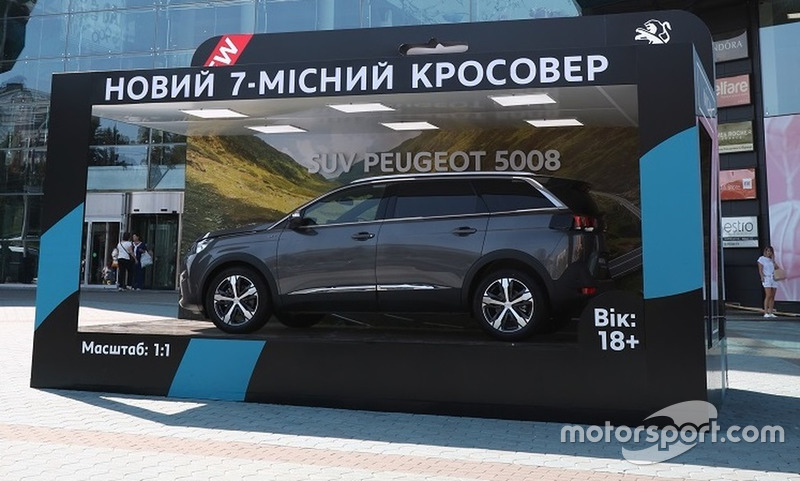 New Peugeot 5008