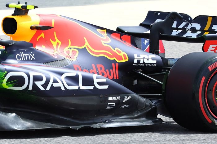 Lateral del Red Bull Racing RB18