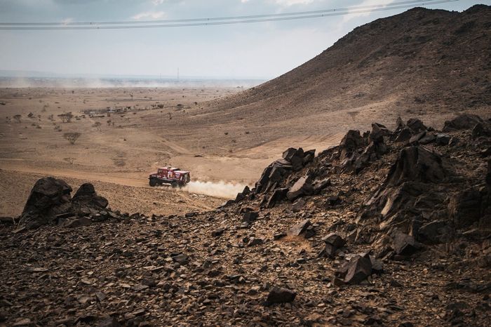 #502 MAZ-Sportauto: Siarhei Viazovich, Pavel Haranin, Anton Zaparoshchanka