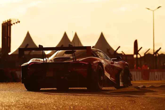 #70 Inception Racing McLaren 720S LMGT3 Evo: Brendan Iribe, Ollie Millroy, Frederik Schandorff