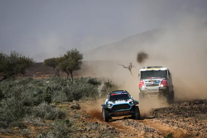 #224 X-Raid Mini JCW Team Mini : Lionel Baud, Lucie Baud