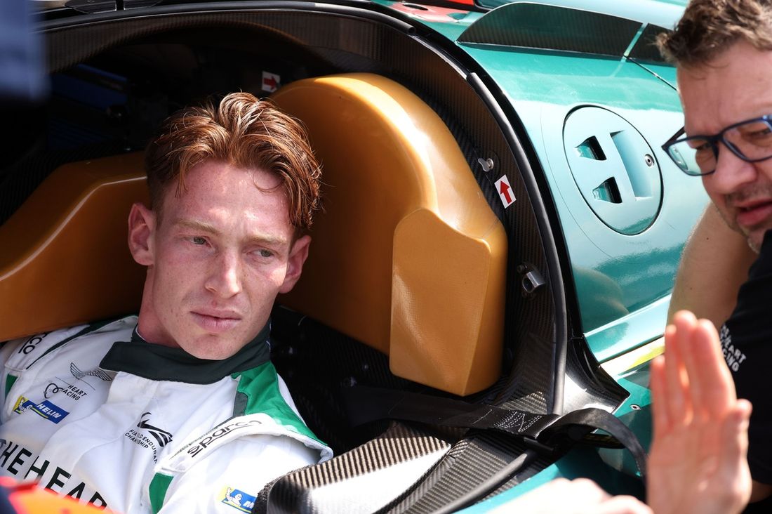 #009 Aston Martin Thor Equipo Aston Martin Valkyrie: Roman De Angelis