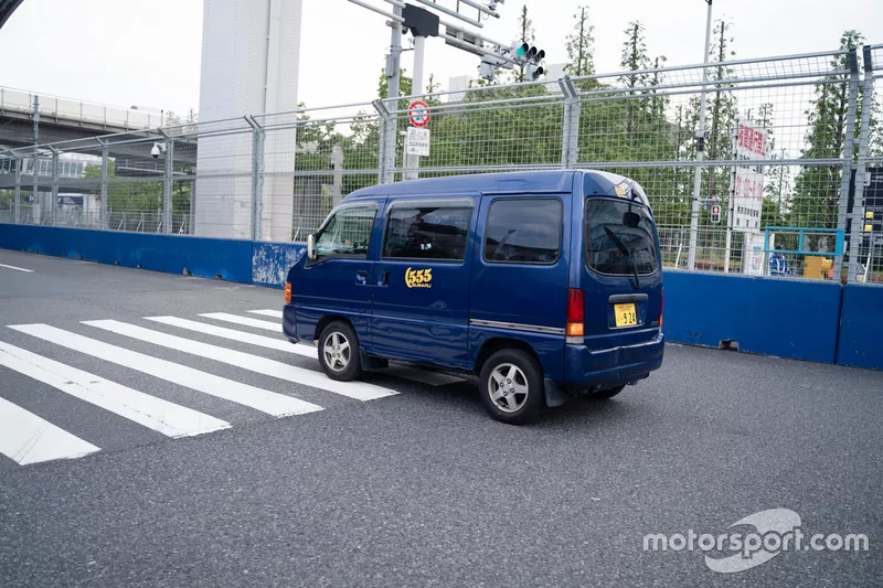トラックの雰囲気