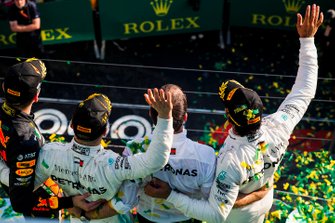 Max Verstappen, Red Bull Racing,, Valtteri Bottas, Mercedes AMG F1 en Lewis Hamilton, Mercedes AMG F1 op het podium