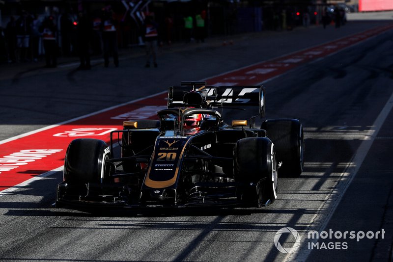 Кевін Магнуссен, Haas F1 Team VF-19