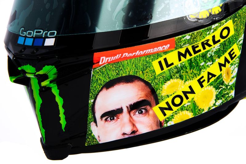 Casco de Valentino Rossi, Petronas Yamaha SRT  