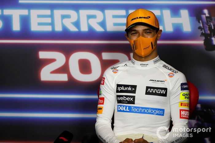 Lando Norris, McLaren en la conferencia de prensa
