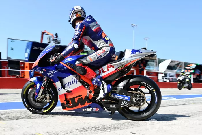 Iker Lecuona, Red Bull KTM Tech 3