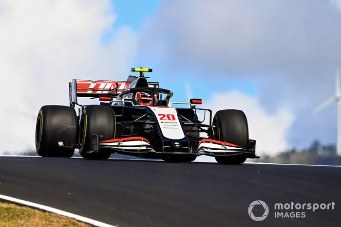 Kevin Magnussen, Haas VF-20