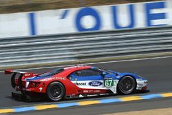 #67 Ford Chip Ganassi Racing Ford GT: Andy Priaulx, Harry Tincknell, Pipo Derani