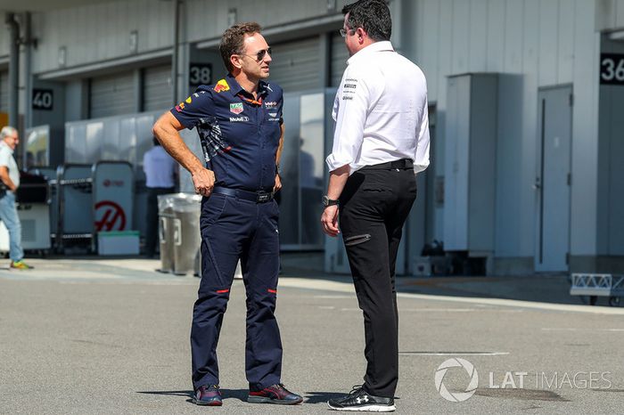 Christian Horner, Red Bull Racing Director y Eric Boullier, Director de carreras de McLaren