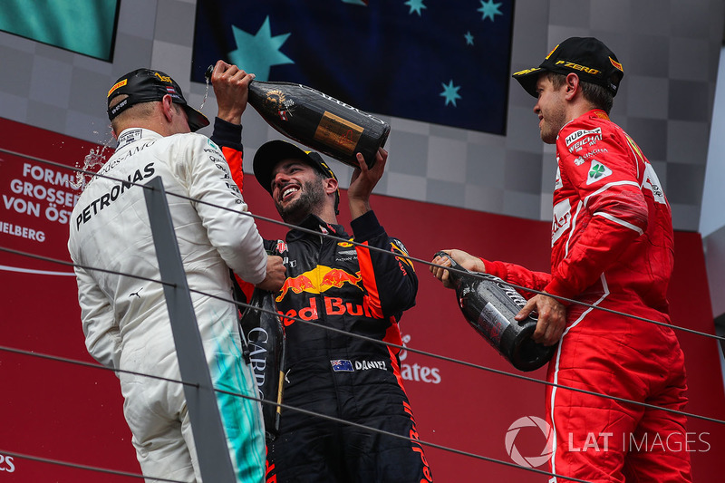 Podyum: Yarış galibi Valtteri Bottas, Mercedes AMG F1, 2. Sebastian Vettel, Ferrari, 3. Daniel Ricciardo, Red Bull Racing