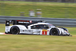 #1 Porsche Team, Porsche 919 Hybrid: Timo Bernhard, Mark Webber, Brendon Hartley