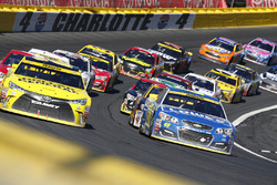 Restart: Jimmie Johnson, Hendrick Motorsports, Chevrolet, führt
