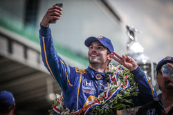 Sieger Alexander Rossi, Herta - Andretti Autosport Honda