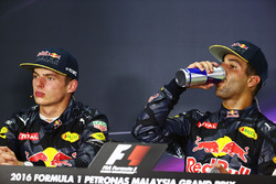 Race winner Daniel Ricciardo, Red Bull Racing (Right) in the FIA Press Conference with team mate Max Verstappen, Red Bull Racing