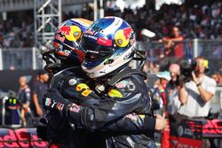 Race winner Daniel Ricciardo, Red Bull Racing (Right) celebrates with his second placed team mate Ma