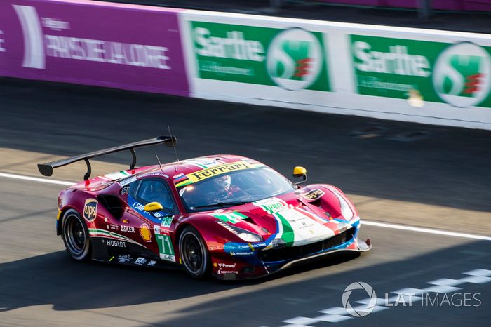 #71 AF Corse Ferrari 488 GTE EVO: Davide Rigon, Sam Bird, Miguel Molina