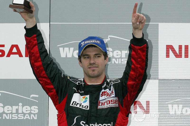 Podium race 1: second place Tiago Monteiro, Carlin