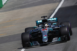 Lewis Hamilton, Mercedes AMG F1 W09.