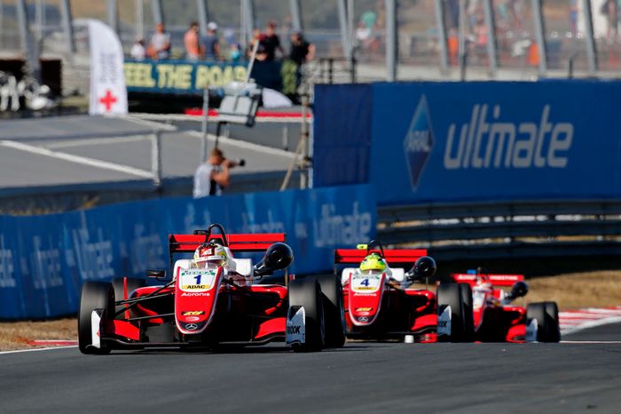 Guanyu Zhou, PREMA Theodore Racing Dallara F317 - Mercedes-Benz