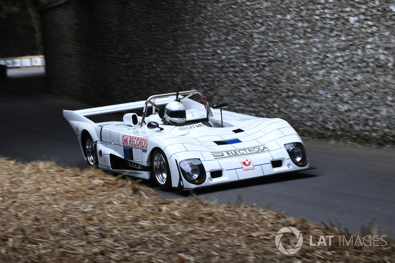 Holly Mason-Franchitti, Lola T297 (58,23 detik)
