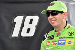 Kyle Busch, Joe Gibbs Racing, Toyota Camry Interstate Batteries