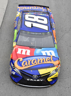 Kyle Busch, Joe Gibbs Racing, Toyota Camry M&M's Caramel
