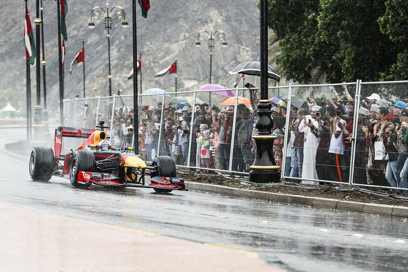 David Coulthard, Red Bull Racing tijdens een demonstratie in Oman