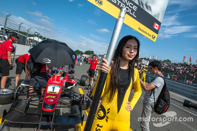 Grid girl, Lance Stroll, Prema Powerteam Dallara F312 - Mercedes-Benz