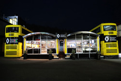 Motorhome: Renault Sport F1 Team