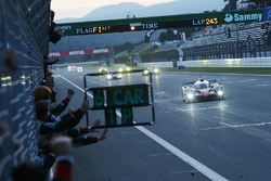 #6 Toyota Racing Toyota TS050 Hybrid: Stéphane Sarrazin, Mike Conway, Kamui Kobayashi