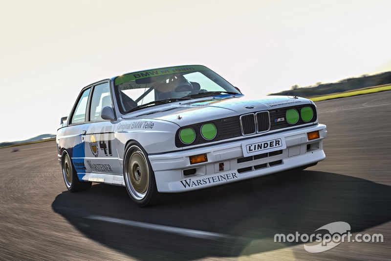 BMW M3 DTM E30