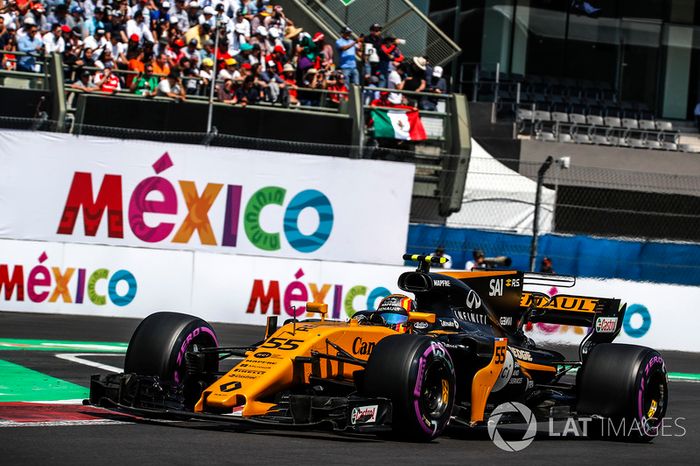 Carlos Sainz Jr., Renault Sport F1 Team RS17