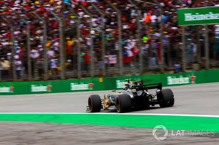 Carlos Sainz Jr., Renault Sport F1 Team RS17