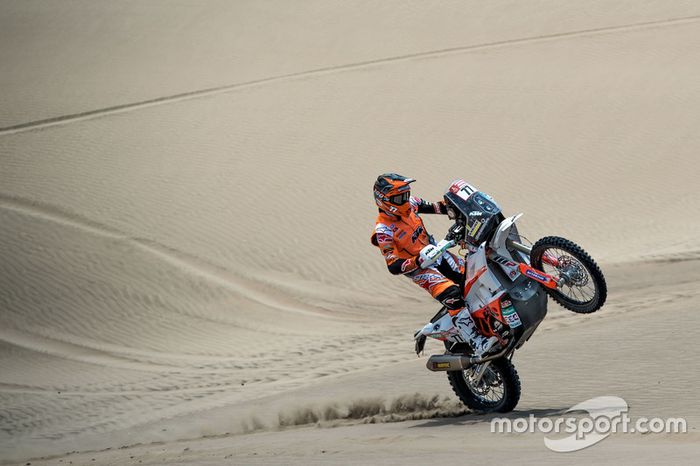 #77 KTM Racing Team: Luciano Benavides