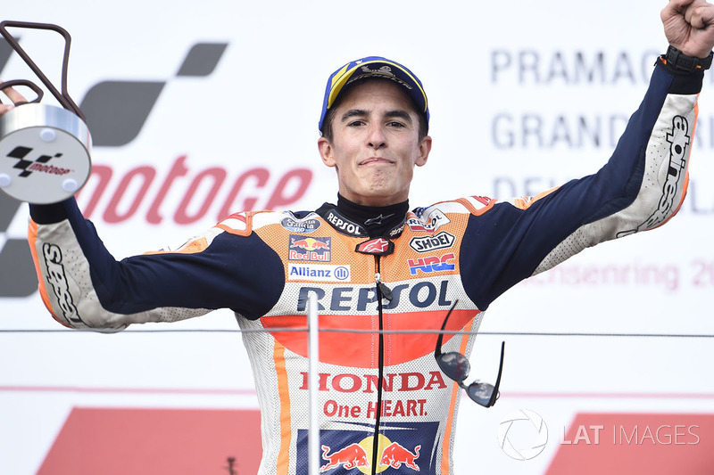 Podio: il vincitore della gara Marc Marquez, Repsol Honda Team
