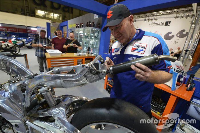 Kevin Schwantz 1989 RGV500