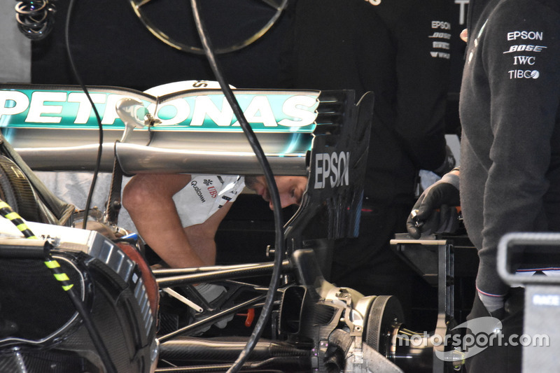 Mercedes AMG F1 W09, dettaglio dell'ala posteriore
