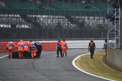 Даніель Ріккардо, Red Bull Racing RB13, зупинився на трасі